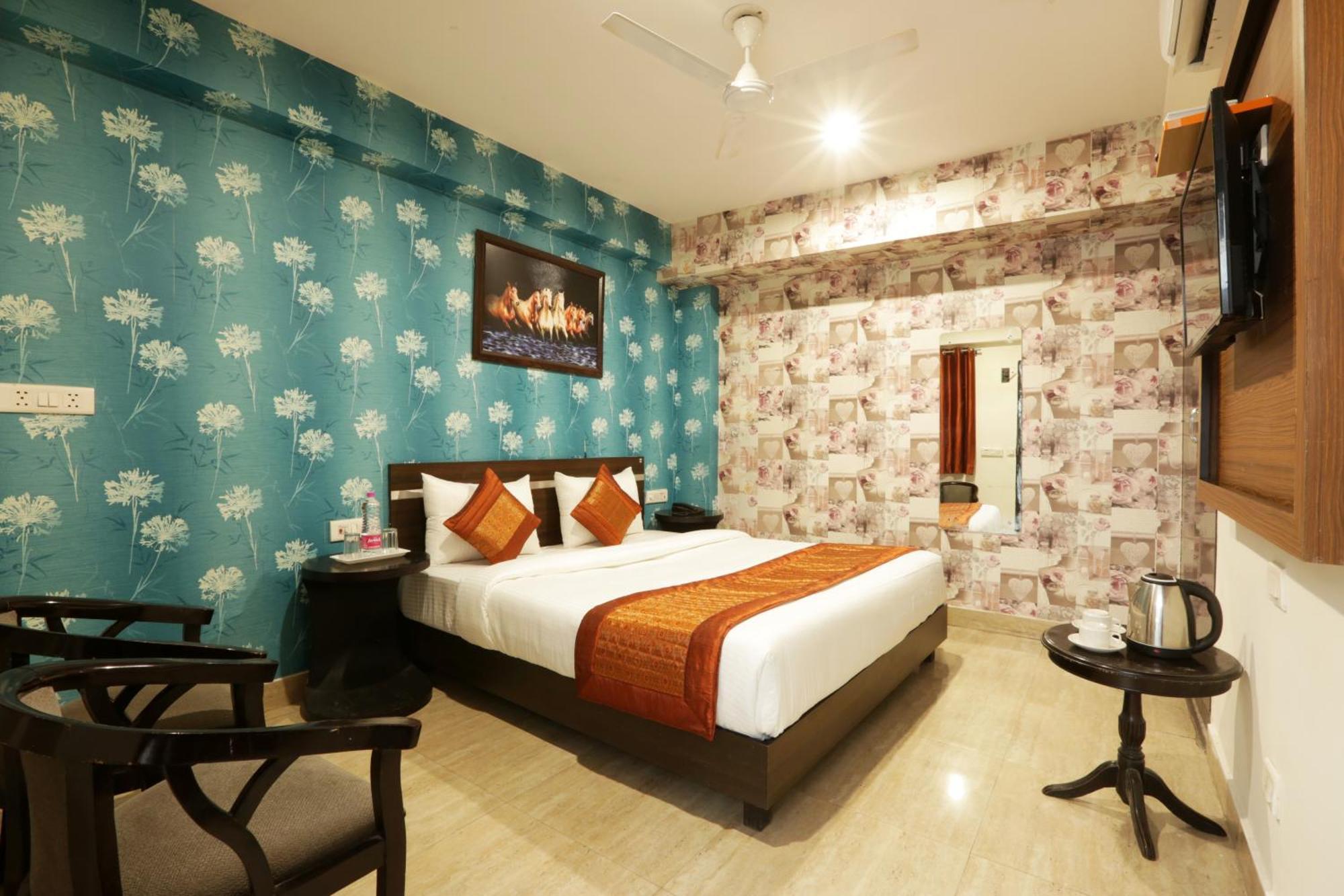 Hotel Sky View At Airport Neu-Delhi Exterior foto